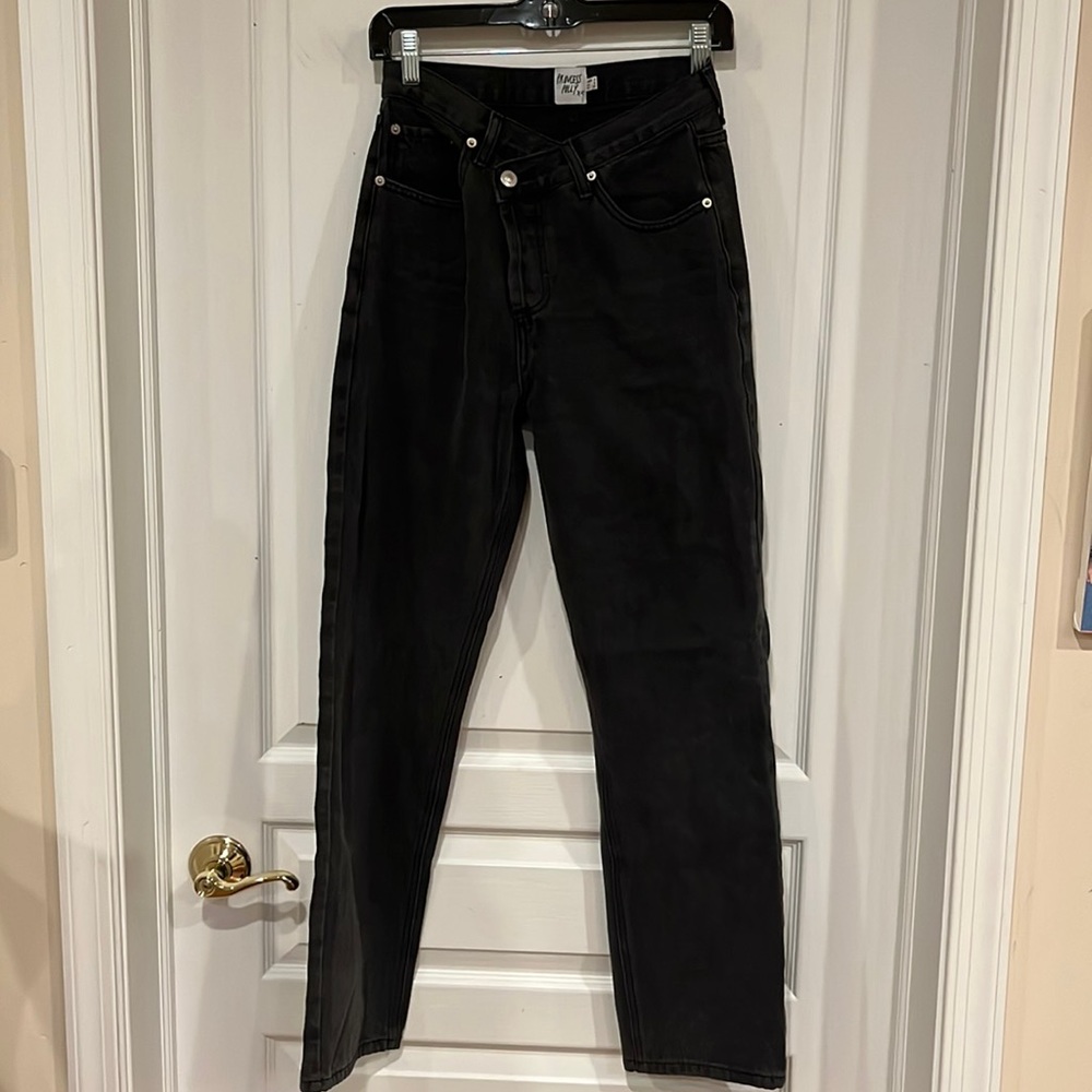 PRINCESS POLLY HOLLY ASYMMETRIC STRAIGHT LEG JEAN BLACK WASH DENIM